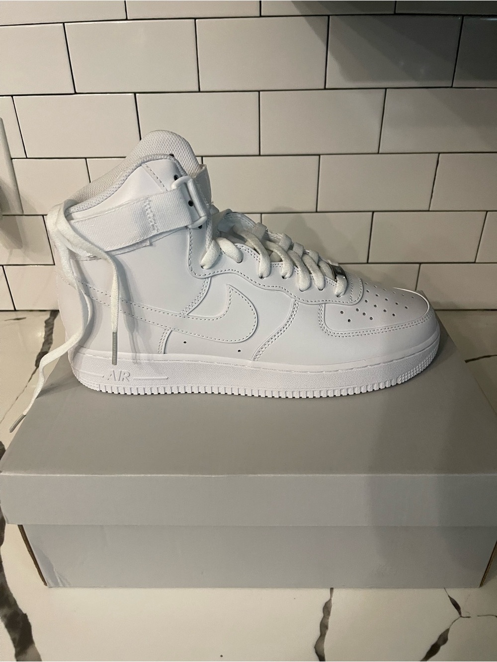Men’s Nike AF1 High 07 Size 11.